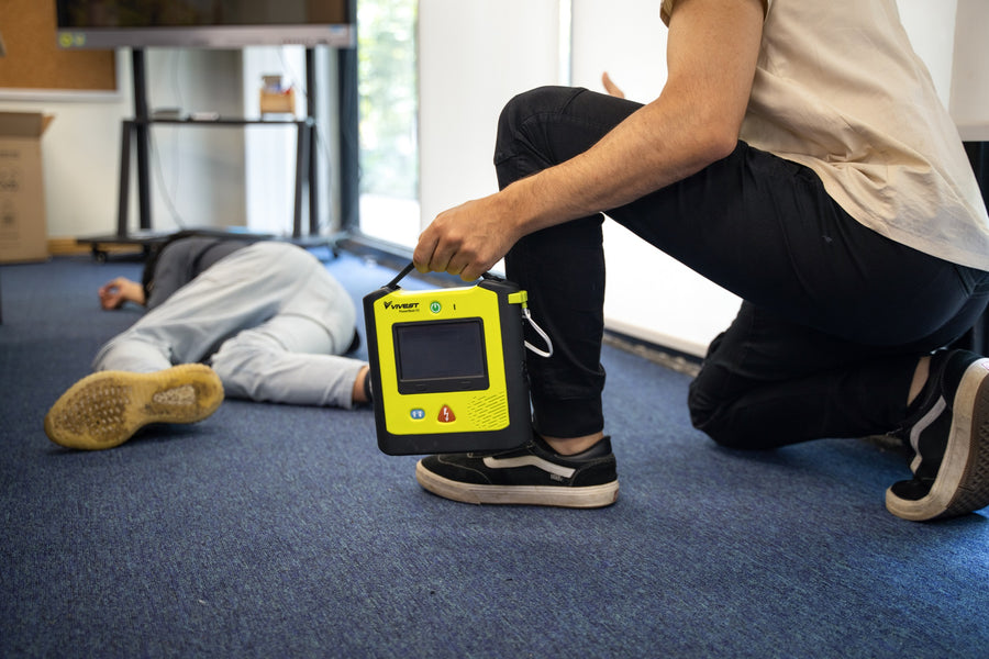 VIVEST Automated External Defibrillator (AED) Powerbeat X3